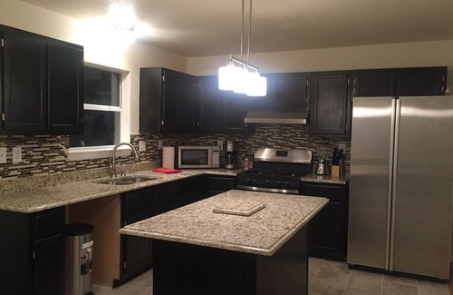 El Paso House | Spacious Home w/Heated Pool
