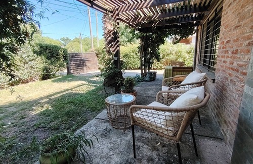Lomas de Solymar House | Spacious house with garden, steps from the beach and Montevideo.