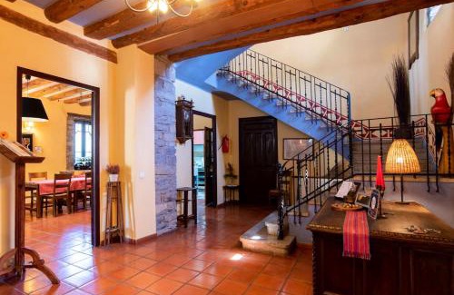 Albella House | Spacious house with mountain view in Albella, fireplace.