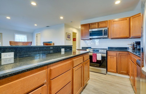 Jackson House | Spacious & Inviting Jackson Getaway w/Fireplace!