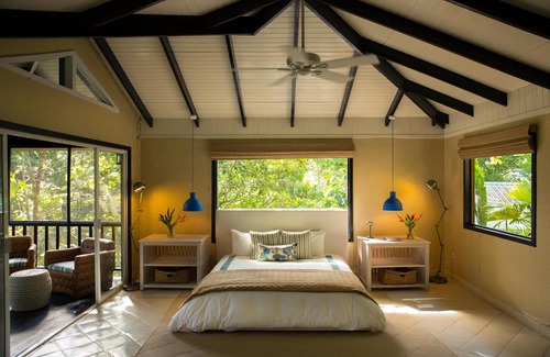 Punta Gorda Resort | Spacious Jungle Views Suite w/King-Sized Bed, A/C, Balcony, & WiFi