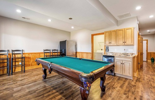 Kill Devil Hills House | Spacious KDH Getaway w/Views, Near Beach & Shops