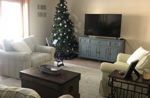 Le Sueur County House | Spacious Lake Home on Middle Jefferson