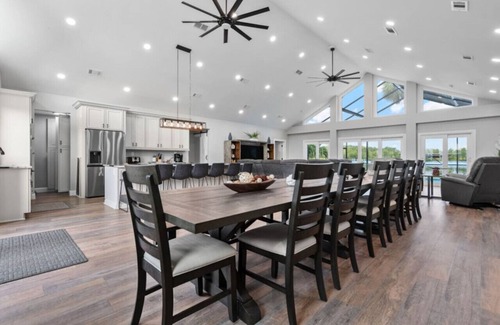 Palm Harbor House | Spacious Lake Tarpon Getaway