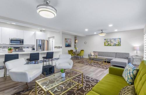 Coral Ridge Apartment | Spacious Living w/Heated Pool + Outdoor Patio