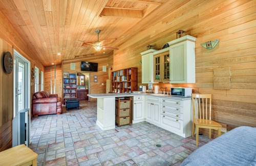 Lowville House | Spacious Lowville Retreat on 4 Private Acres!