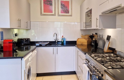 Fowey Apartment | Spacious Luxury Apartment With Year Round Outdoor/Indoor Heated Pool