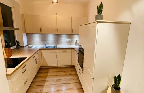 Donnerburgsiedlung Apartment | Spacious maisonette near Ölper See