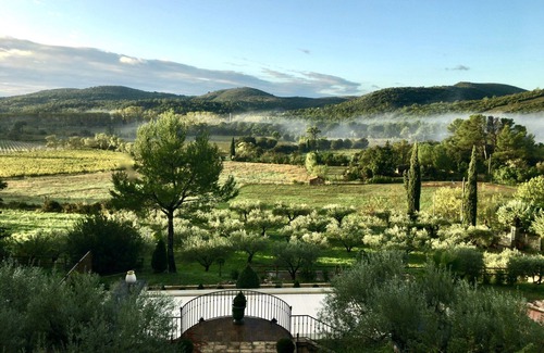 Clermont-l'Herault Villa | Spacious Mediterranean Bastide in a green setting. Pool & Spa