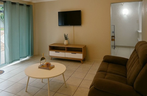 Greater Johannesburg Metropolitan Area House | Spacious Modern Family Home - WIFI - Netflix