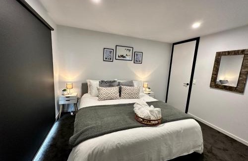 Pakenham House | Spacious modern family home