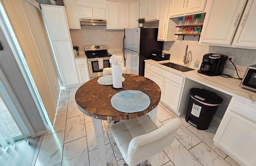 Northeast Houston House | Spacious n Cozy 3 Bedroom/15 min from Downtown