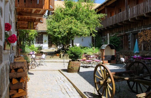 Freyung Apartment | Spacious non-smoking attic apartment (75sqm)