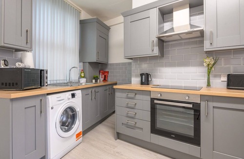Morley House | Spacious Oasis - Perfect for Large Families/Groups | Pass The Keys
