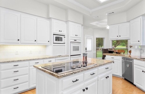 Tyler House | Spacious & Private Tyler Getaway Near Downtown!