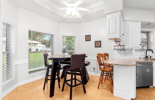 Tyler House | Spacious & Private Tyler Getaway Near Downtown!