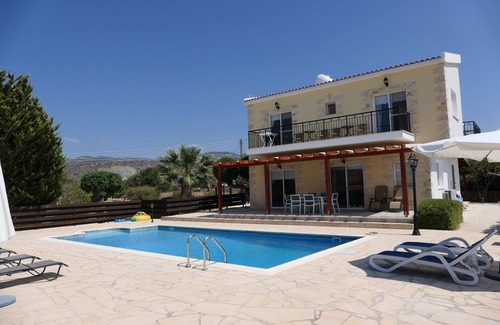 Peyia Town Villa | Spacious,quiet villa in a secluded tranquil location with all amenities nearby