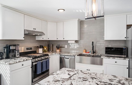 Edgewater House | Spacious remodeled ranch near Sloan’s Lake w/ luxury amenities and outdoor fun!