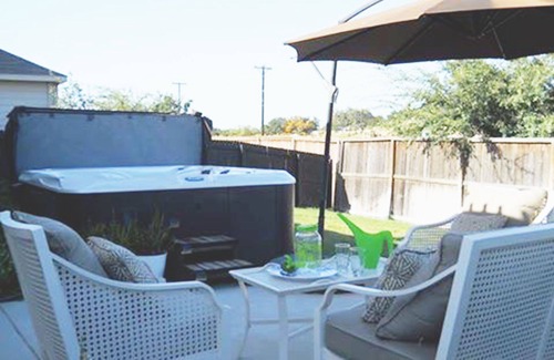 Far North Central House | Spacious renovated house near Stone Oak area.