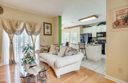 Richmond Hill House | Spacious Richmond Hill Hideaway with Deck!