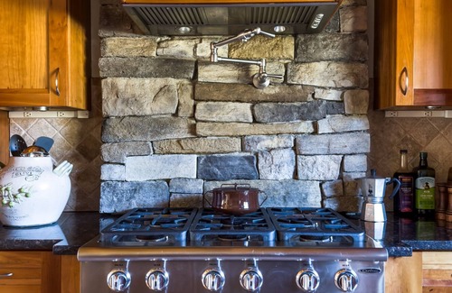 High Falls House | Spacious/Secluded Home w/Pool, Chefs Kitchen, Neighboring Farm Pastoral Views