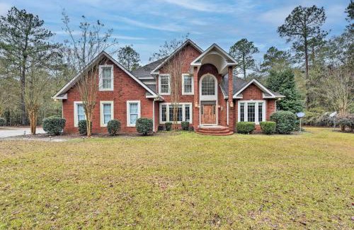 Statesboro House | Spacious Statesboro House with Private Pool!