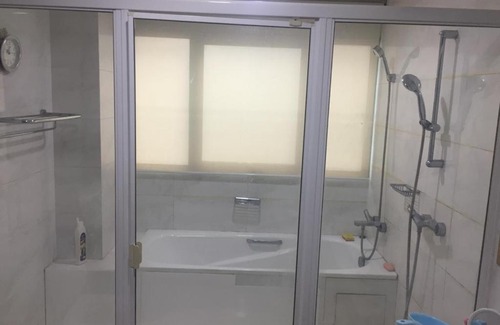 Sembawang House | SPACIOUS SUITE-ROOM
