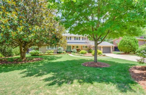 Greenville - Spartanburg House | Spacious Taylors Home about 5 Mi to Dtwn Greenville!