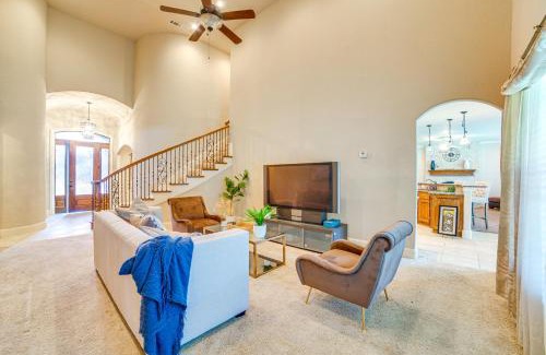 Sunnyvale House | Spacious Texas Retreat with Community Pool