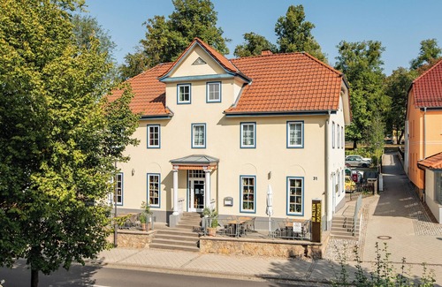 Bad Liebenstein Apartment | Spacious top floor with half-timbered flair and far-reaching views for 4