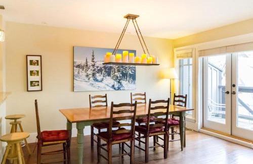 Upper Village House | Spacious Town Home with Private Hot Tub