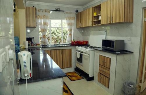 Nakuru House | Spacious Town House in Nakuru