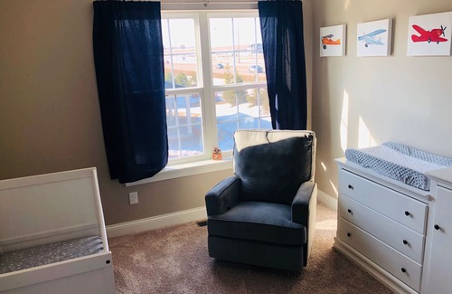 Webster House | Spacious Townhome close to the Twin Cities, lakes, shopping and restaurants.