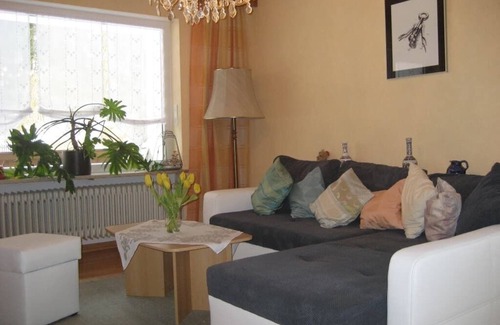 Nittendorf Apartment | Spacious vacation apartment with garden directly on the Labertal cycle path