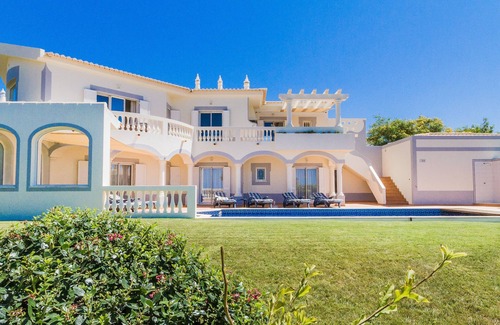 Vila do Bispo Villa | Spacious villa with Private Pool