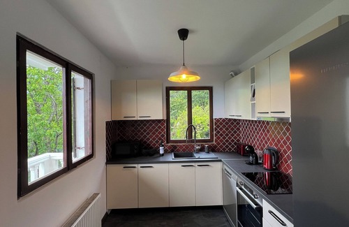 Lapcici Villa | Spacious villa with a fantastic view and a swimming pool