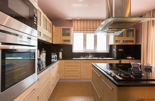 Kare Villa | Spacious villa with full privacy & nature views!