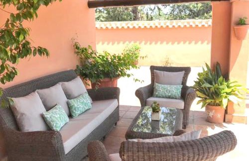 Hornachuelos Villa | Spacious Villa with Private Pool in Hornachuelos