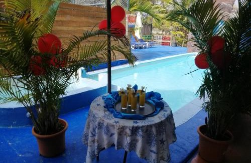 Belle Mare Villa | Spacious Villa with Pool and 10 Bedrooms in Quatre Cocos