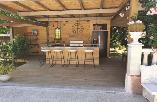 Bompas Villa | Spacious villa with pool, garden, billiards &baby-foot 12/14 pers