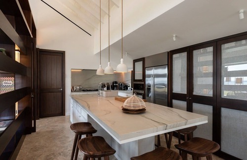 Toiny Villa | Spacious Villa with True Architectural Gem