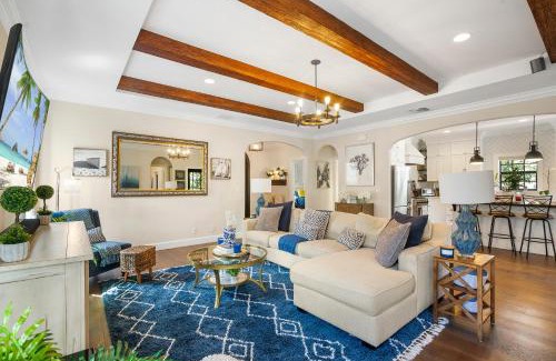 Old Northwood House | Spanish Charm 4br Guest House Private Yard