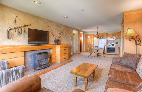 Big Sky Condo | Spanish Peaks Vista-Slopeside Big Sky Condo
