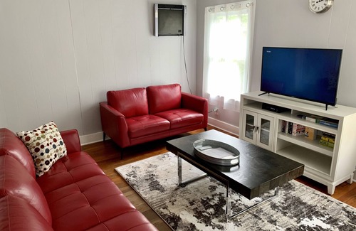 Spanish Town Historic District House | Spanish Town Downtown apartment