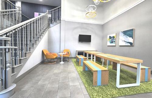 California Hotel | Spark by Hilton California Lexington Park