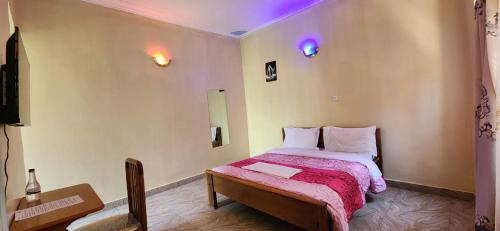 Central Province Hotel | Sparkles Resort
