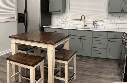 Settlers Ridge Cottage | Sparkling New Guest Suite