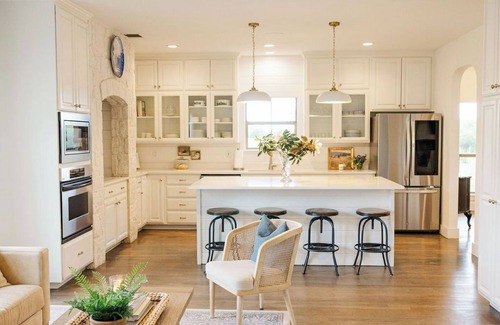 Hondo House | Sparrow Field Estate in Hondo, TX