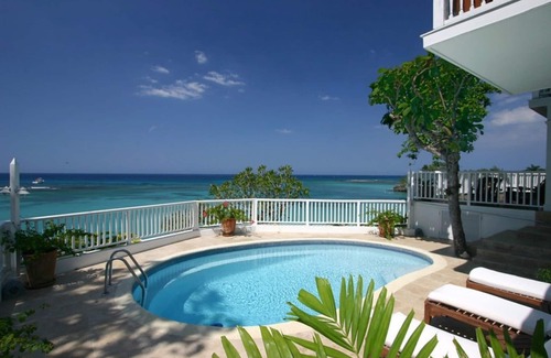Ocho Rios Villa | *SPECIAL OFFERS* Luxury 5 bedroom Ocean Front Villa in Ocho Rios
