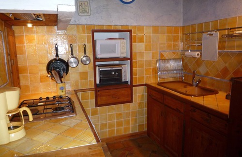 Bollene House | SPECIAL PROMOTION Villa nestled between vineyards and forest -3 stars- Air cond